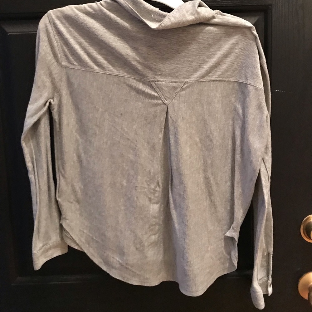 BDG button down - Picture 3 of 4